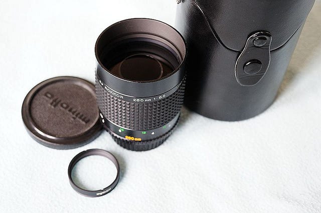 Minolta RF Rokkor 250mm F5.6 — The Smallest Reflex Lens | by LI Sam |  Rokkorxblog | Medium