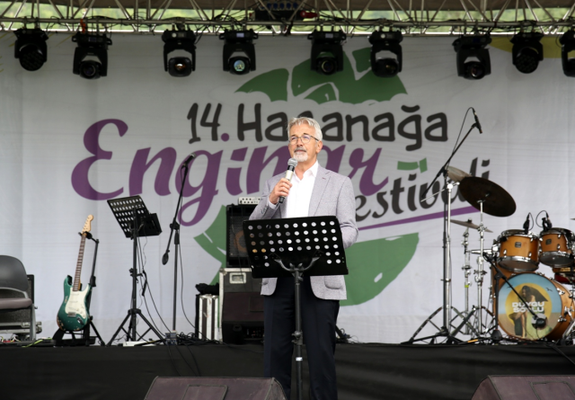 Enginar cennetinde renkli festival