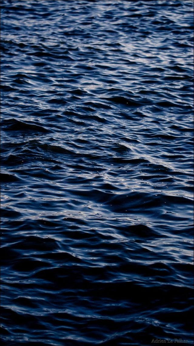 Laut Biru