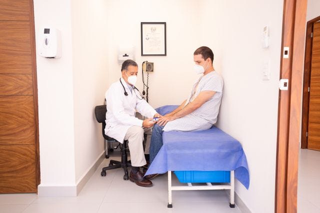What Is a Yeast Infection for Men? Symptoms, Causes & Treatment