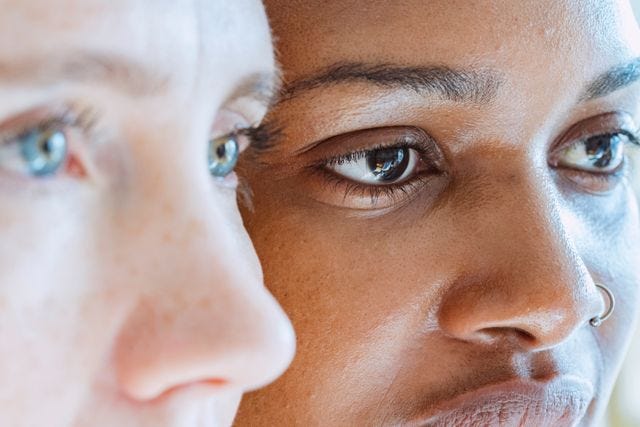 Burning Nose From Allergies: Symptoms, Triggers, and Relief Tips