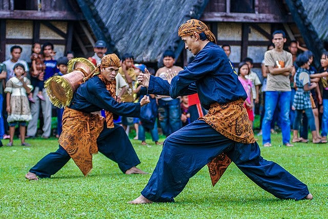 Tradisi Sunda: Warisan Budaya yang Terjaga Hingga Modernisasi