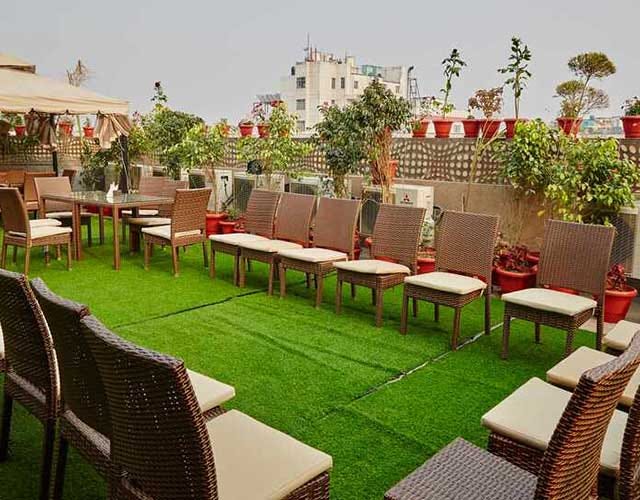 Luxury Hotel in Karol Bagh HotelL'Affaire Medium