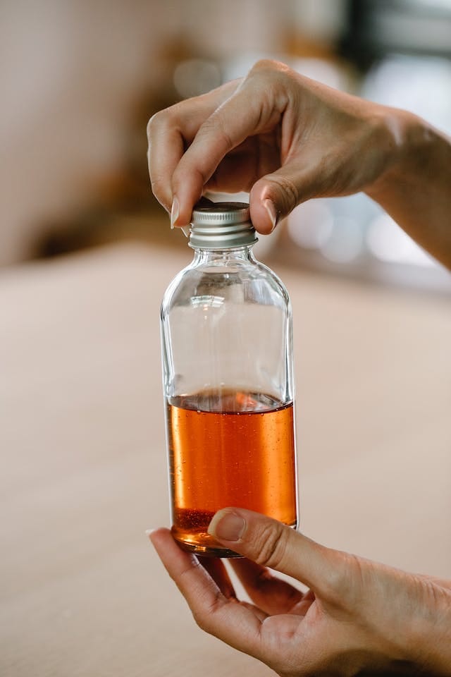6 Best Body Oil for African American Skin by Maxxxy bizz Feb, 2024