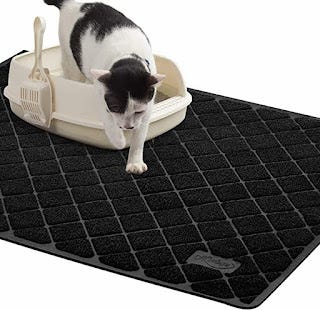 Best Cat Litter Mats in 2020: Easyology, PetFusion, IPrimio & More