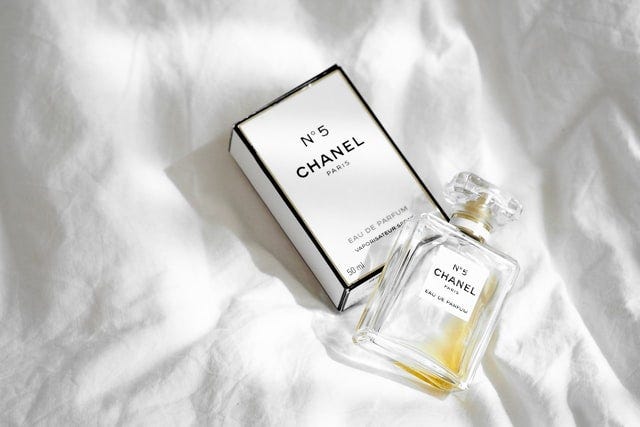 Chanel No 5 Eau de Parfum Chanel perfume - a fragrance for women 1986