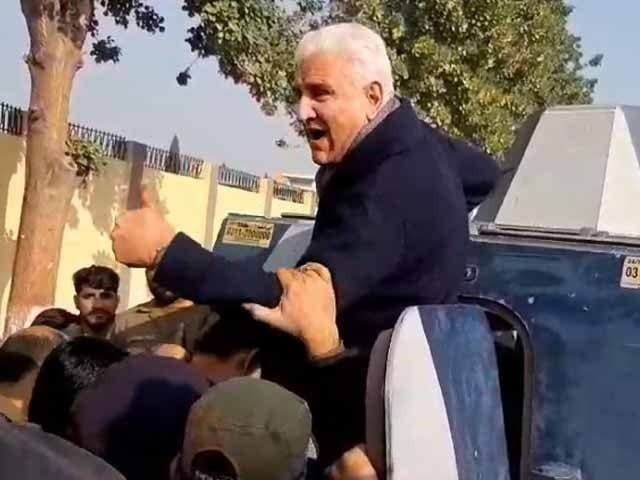 Qureshi Released, Re-arrested, Manhandled | By Raiaarman | Dec, 2023 ...