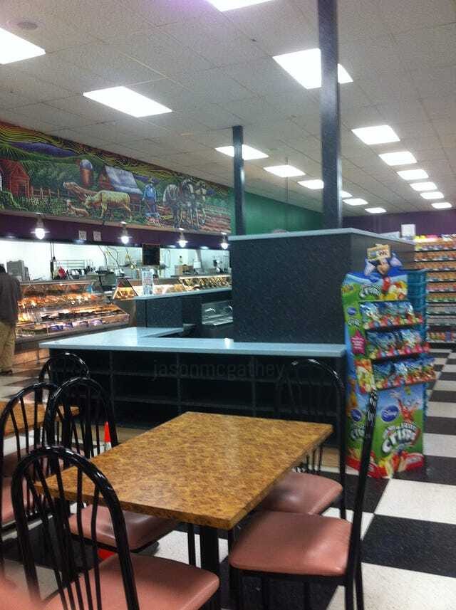 empty juice bar at Stable 2 Table From Wholesome Shopper Market