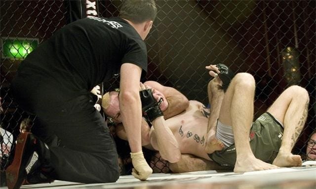 How to Perform under Pressure Sports: Master Your Mindset