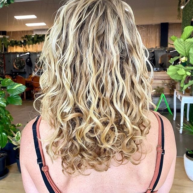 The Ultimate Guide to Finding Your Perfect Curly Hair Salon in Sydney
