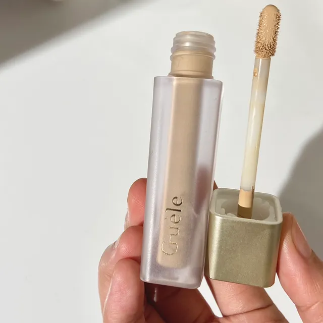 Guele BARE Concealer Natural Coverage Lightweight