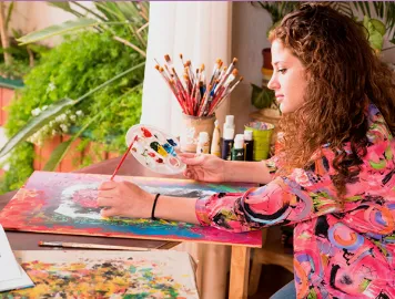 4 Surprising Benefits of NDIS Expressive Arts Therapy 