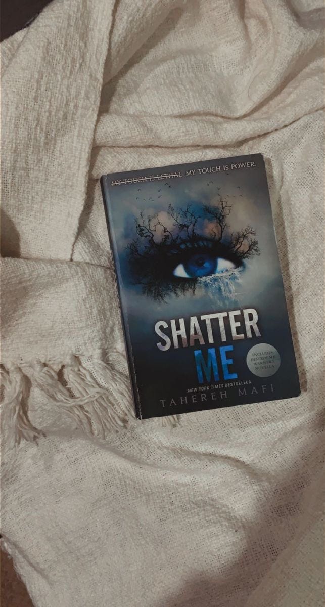 SHATTER ME book review. Shatter me by Tahereh Mafi by Josefine Oct, 2023 Medium