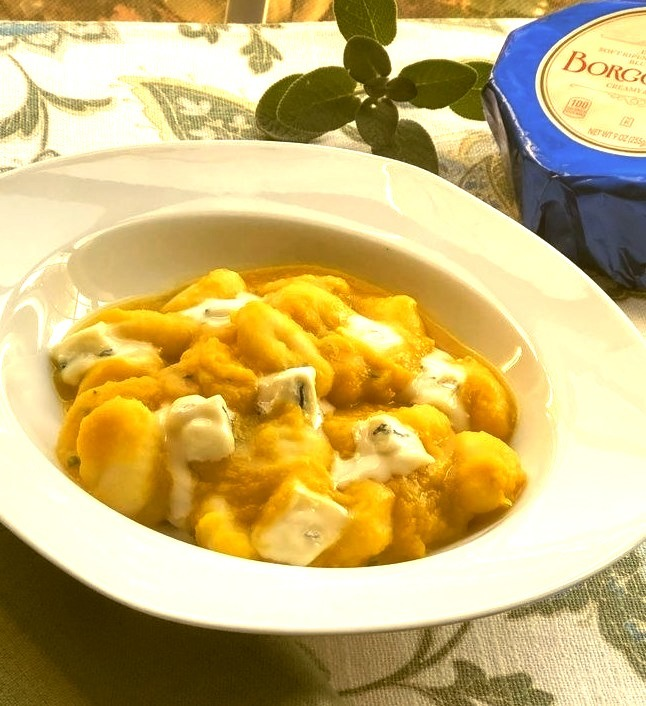Pasta and Noodles — Gnocchi — Gnocchi with Cream of Acorn Squash and Borgonzola Cheese
