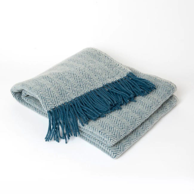Who Makes the Best Herringbone Wool Blanket in Adelaide? Modern