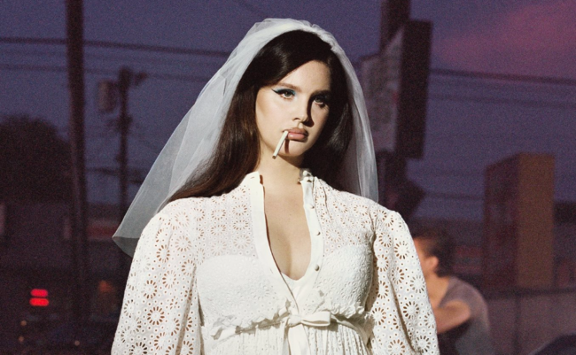 On “A&W,” Lana Del Rey Will Be An American Whore, Despite Your Objections, by Jack Kealey, Modern Music Analysis