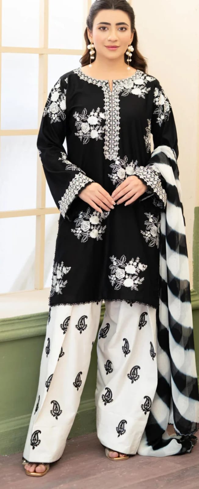 Say Goodbye to Stitching Waits: Gulzar Collections Brings Ready-to-Wear Ladies’ Fashion to Ghauri…