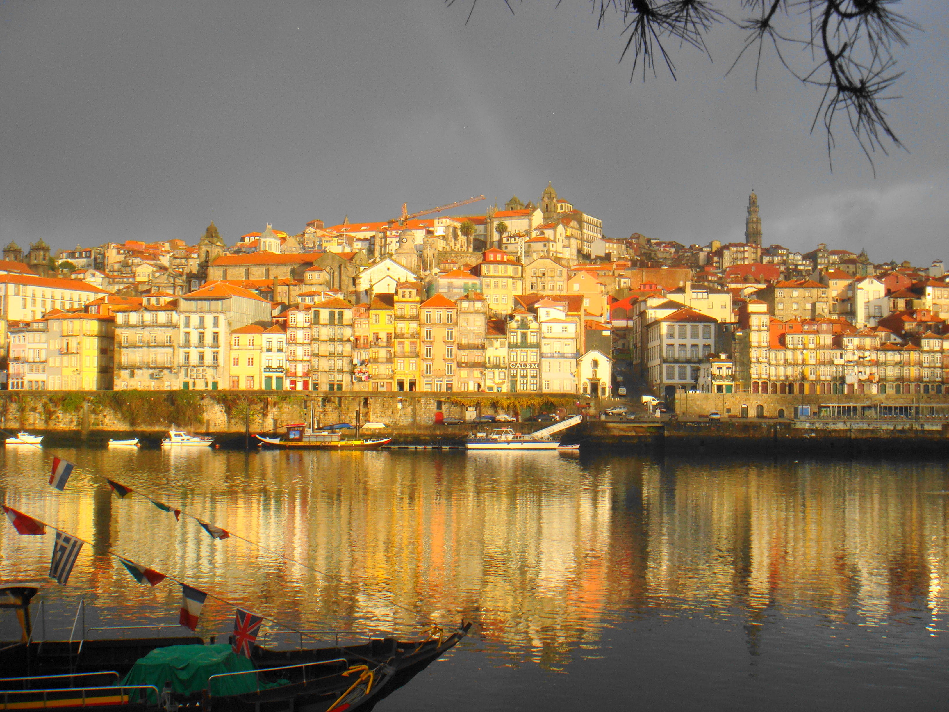Em inglês, diz-se “Porto” ou “Oporto”? | by Marco Neves | Entre Linguas |  Medium