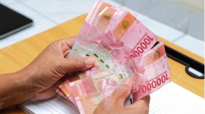 Gaji Bulanan jebakan ketenangan (Sumber: yoursay.suara.com)