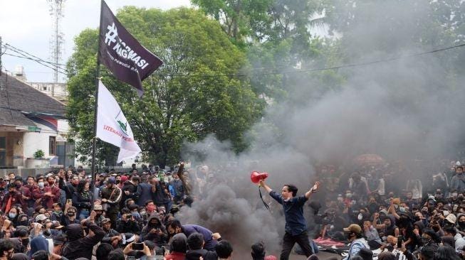 Partisipasi Anak dan Kegagapan Kita, Para Orang Dewasa