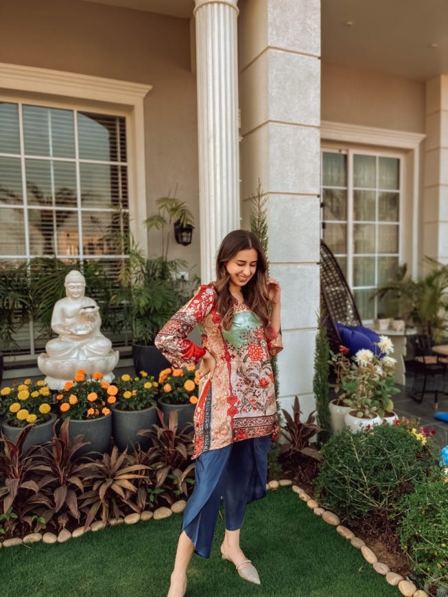 Elevate Your Style with Women’s Tops: A Comprehensive Guide to Finding the Perfect Fit  by 