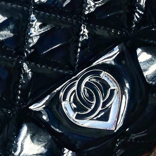 How to Sell your Bags as Painlessly as Possible by God Save The Bag