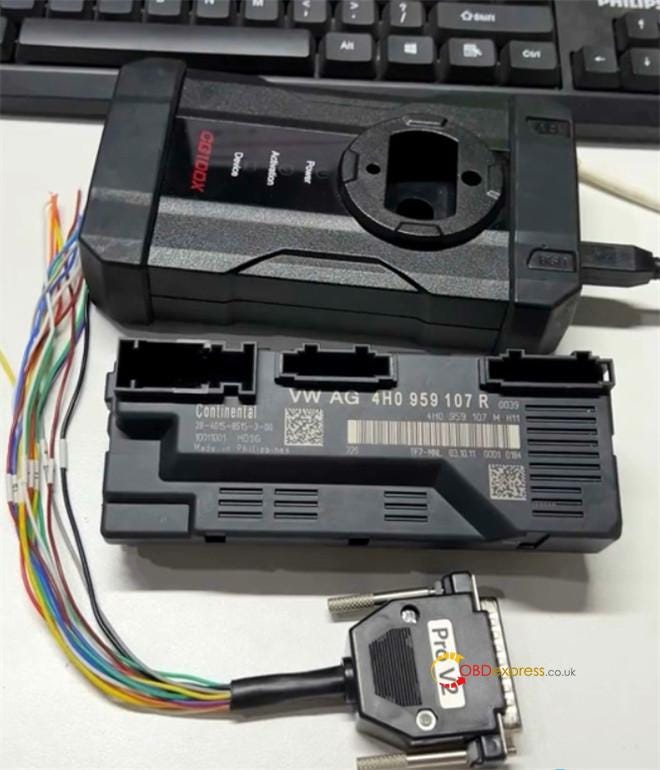 How to Repair Audi Rear Tailgate D70F3373 MCU by CG100X?