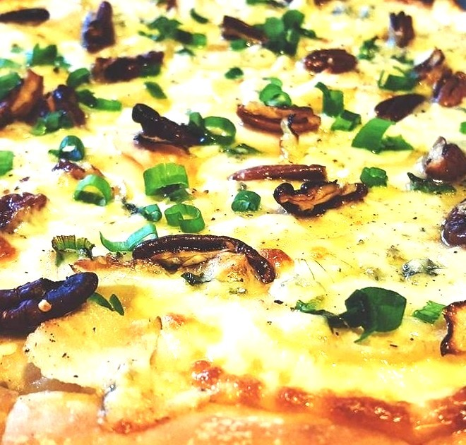 Pear and Gorgonzola Cheese Pizza — Main Dishes