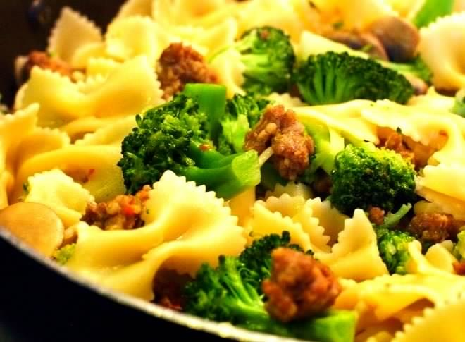 Cuisine — Italian Sausage with Farfalle and Broccoli Rabe