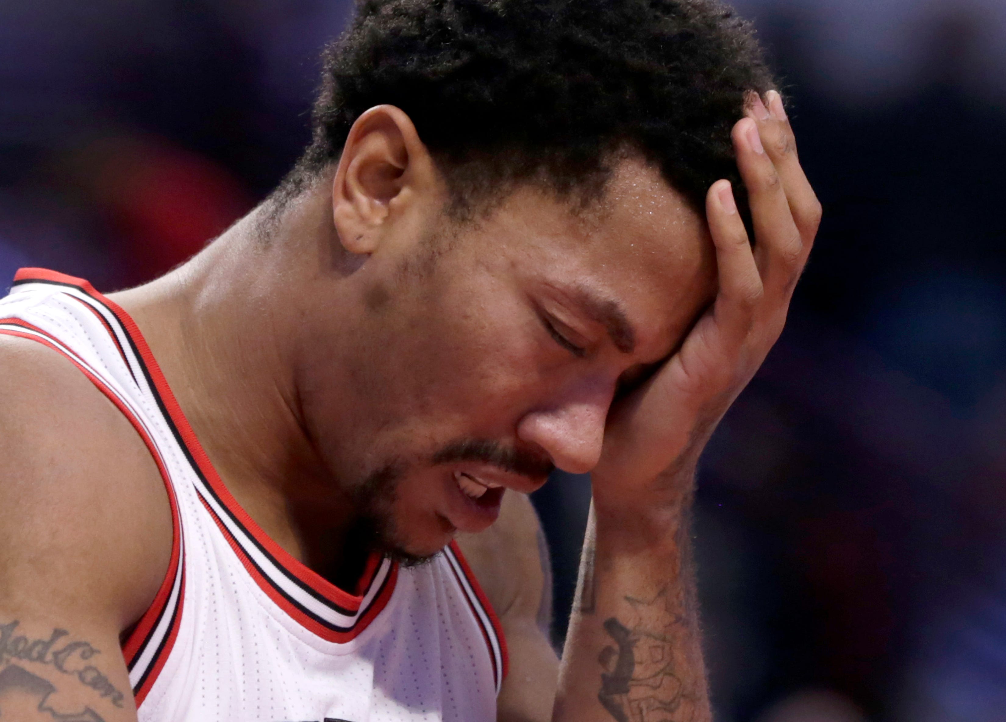 NBA changes stance on Kinesio tape after Derrick Rose speaks out
