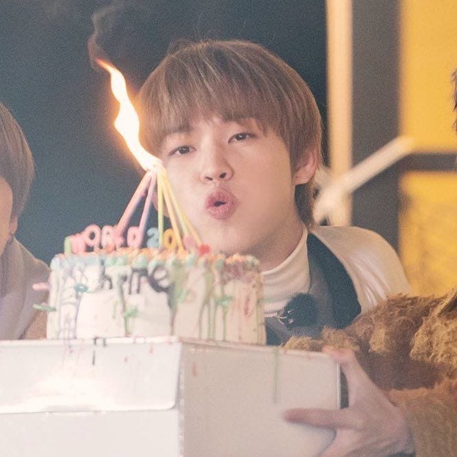 birthday present. Seperti yang direncanakan sebelumnya… | by