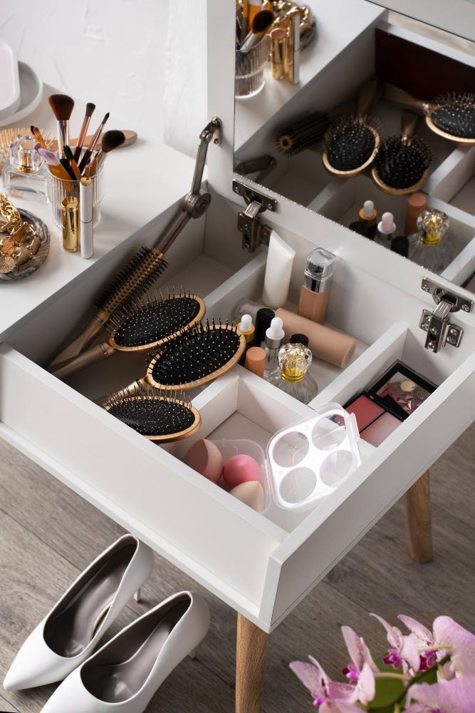 store your artificial jewellery