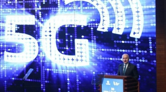 Bakan Karaismailoğlu: Türkiye’nin internet hızı son 1 yılda yüzde 65 arttı