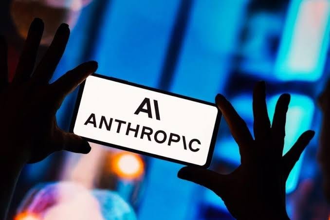 Anthropic's Revolutionary "Behavior Vaccine": Taming AI Traits for a Safer  Future | by VEloxi | Aug, 2025 | Medium