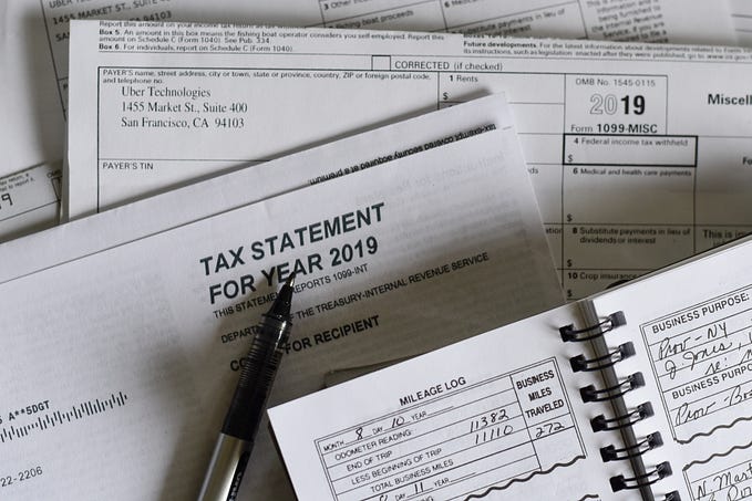 4 Tax Tips for Recent Graduates