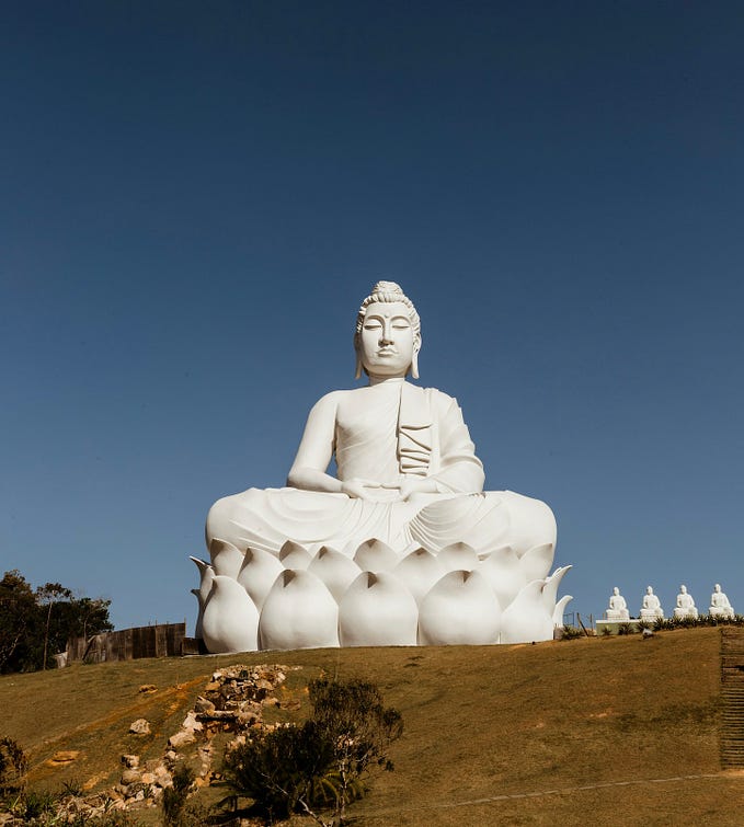 Thich Nhat Hanh’s 24-Hour Rule For Life is the Most Powerful I’ve Ever Read