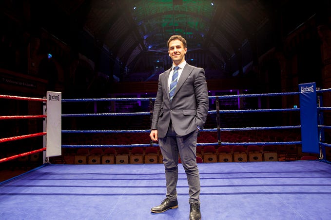 The boxing medic who is engaging with global health