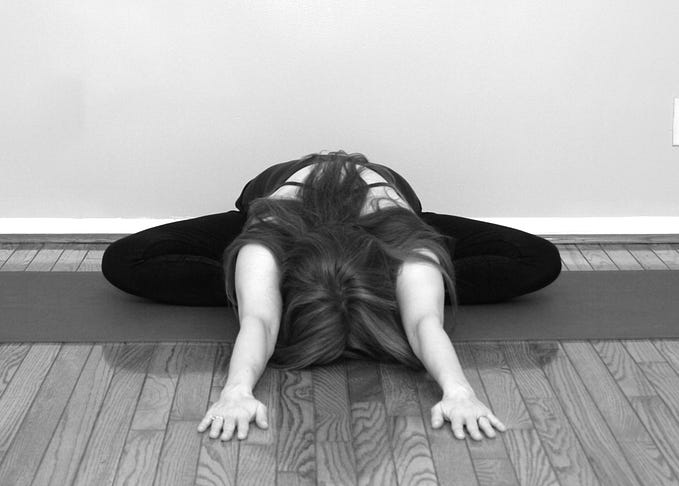 How Yin Yoga Affects Connective Tissue