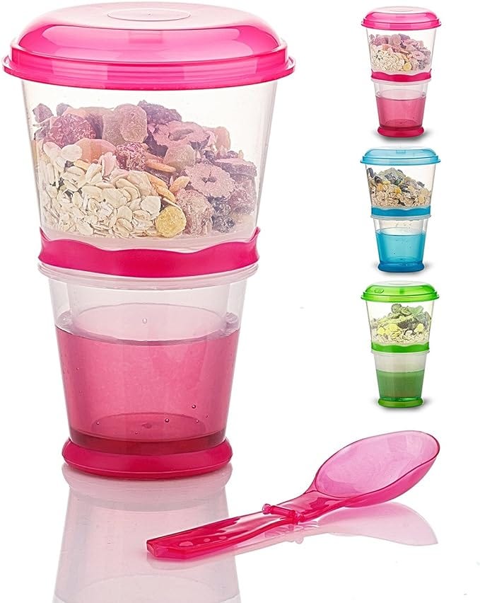 This Divided Milk and Cereal Cup Lets You Eat Breakfast While On The Go