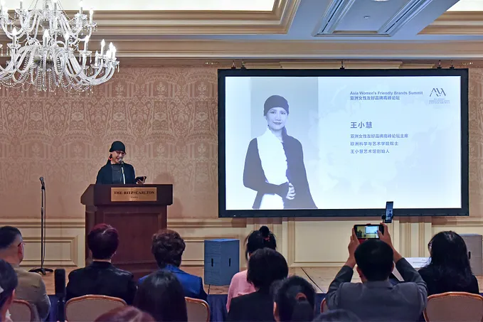 王国权连线专访王小慧：共话大阪“2025亚洲女性友好品牌榜”全球盛况