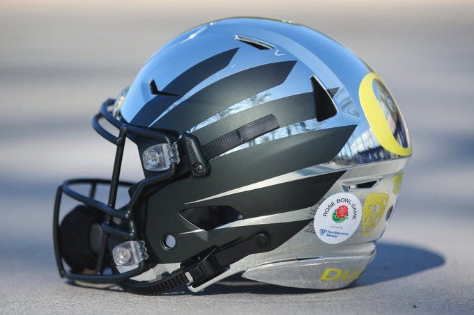 I’m confident the Badgers are going to win, but Oregon’s uniforms don’t bode well for that prediction. (Source: Uniswag/Twitter)