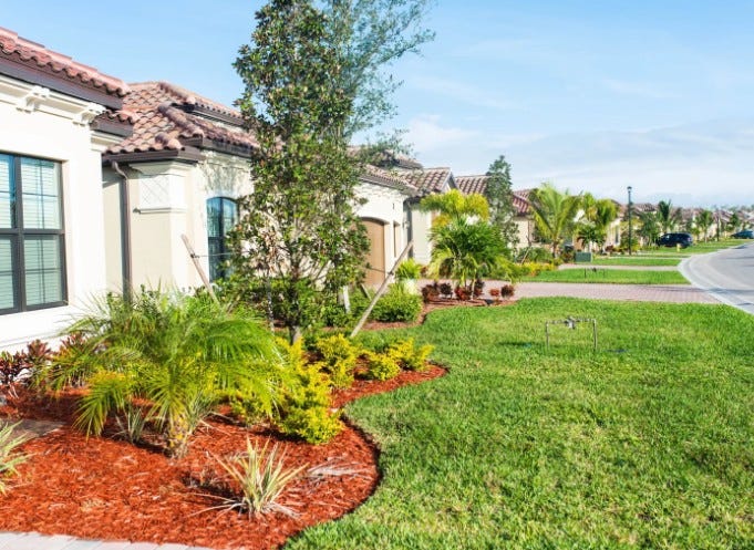 Expert Landscaper in Brookfield, CT