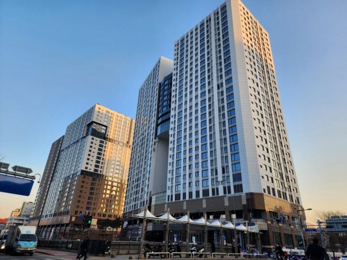 Koreans don’t want foreigners to buy homes in their country by Celeste Elle Mar, 2024 Medium