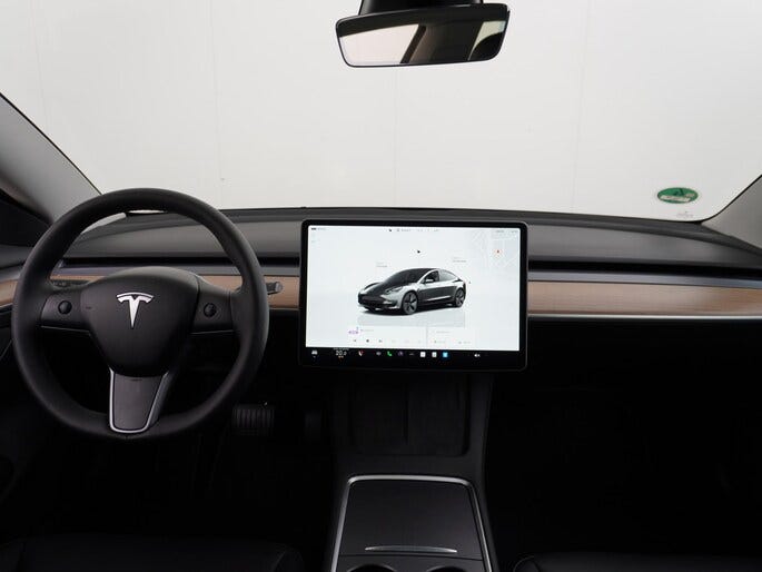 ✨ L’excellence électrique a un nom : Tesla, disponible au Maroc ! ✨
