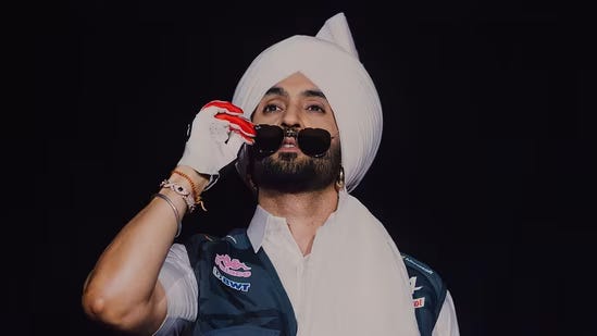 “Diljit Dosanjh’s Genius Move: Swaps Alcohol Lyrics with ‘Coke’ at Hyderabad Concert”