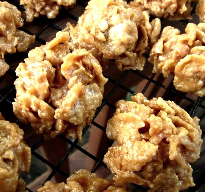Peanut Butter Chews — Desserts
