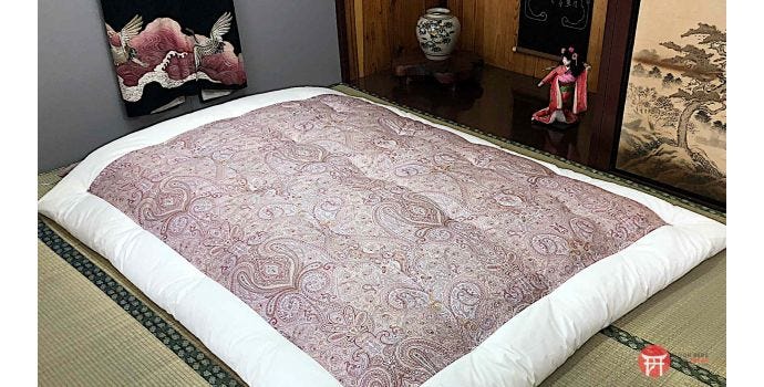 Exploring Shikibuton and Kakebuton: Traditional Japanese Bedding for  Comfortable Sleep | by Futon beds from japan | Medium