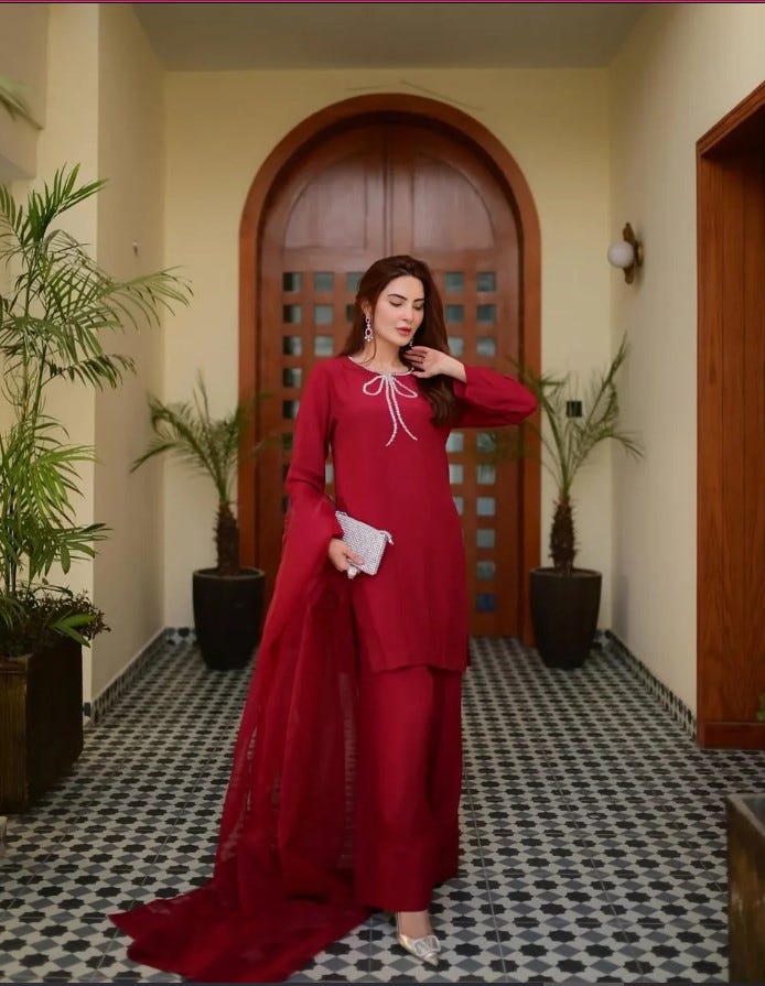 Farshi Shalwar: The Timeless Pakistani Fashion Trend Making a Grand Comeback