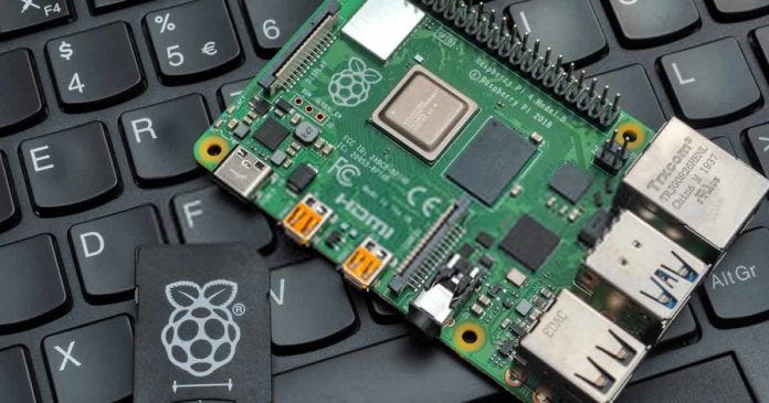 6 Projects to Transform Your Raspberry Pi Into a Hacking Machine | by  Graham Zemel | The Gray Area