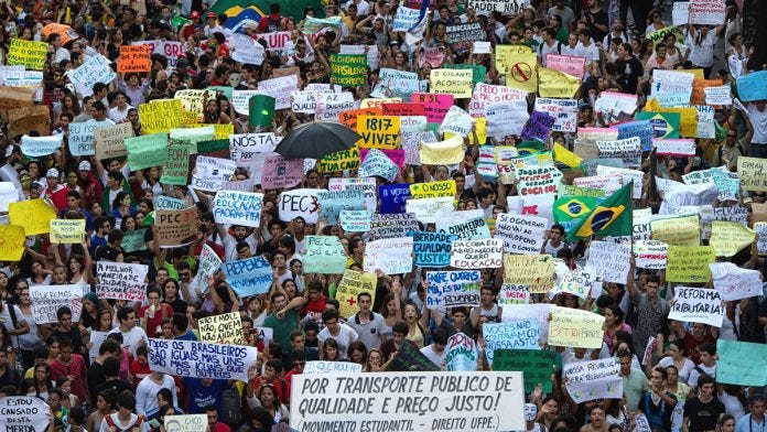 Junho de 2013 não foi só por 20 centavos, nem armação dos EUA, foi contra o sistema / PSTU